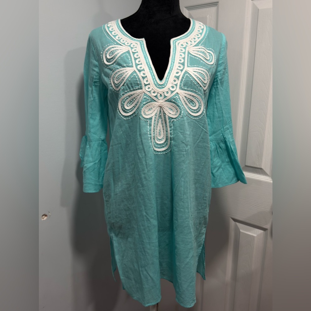 Lilly Pulitzer Aqua Tunic with White Detailing - Picture 3 of 10